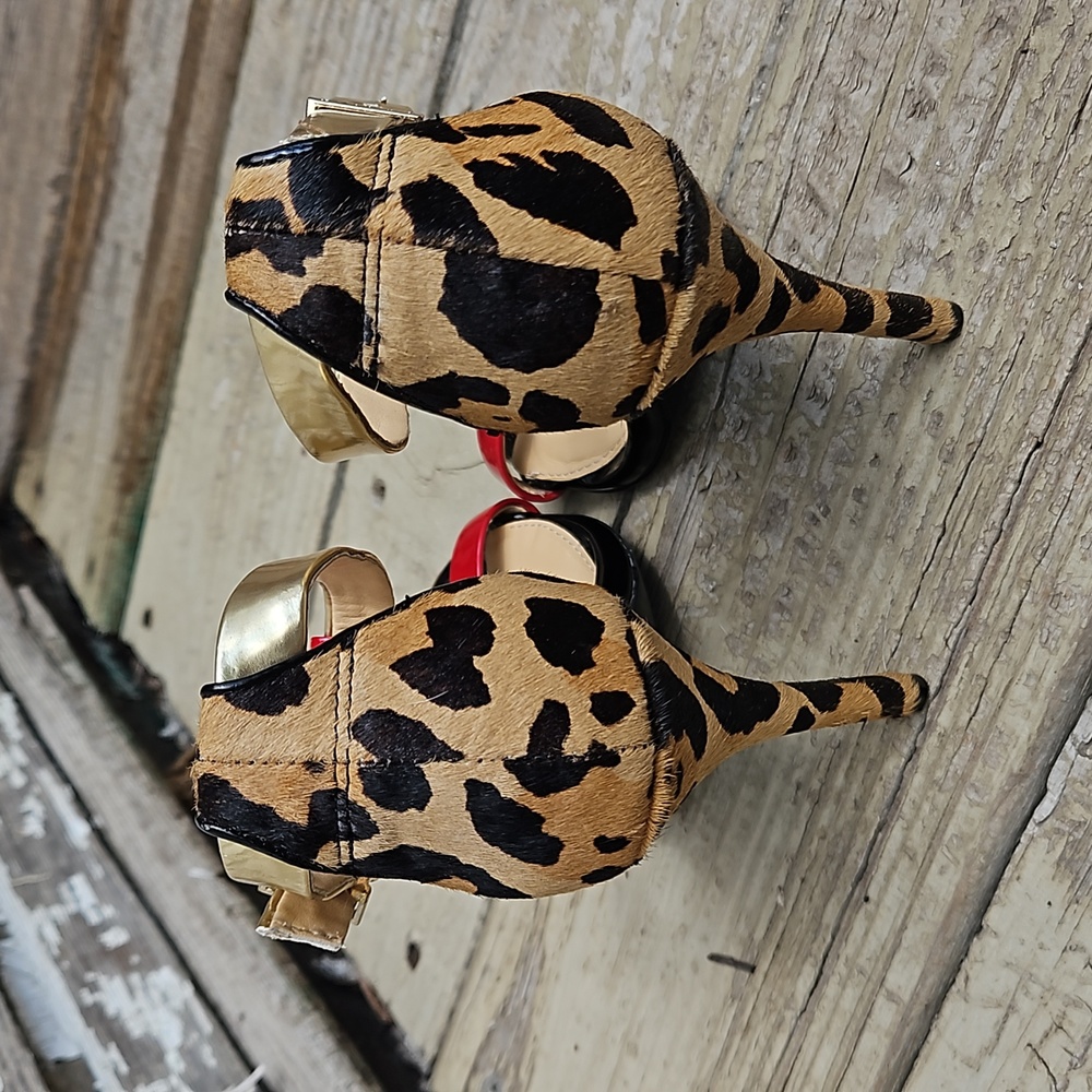 Gianni Bini 4 inch Heels Red Gold Strappy Leopard Heel - Picture 2 of 8